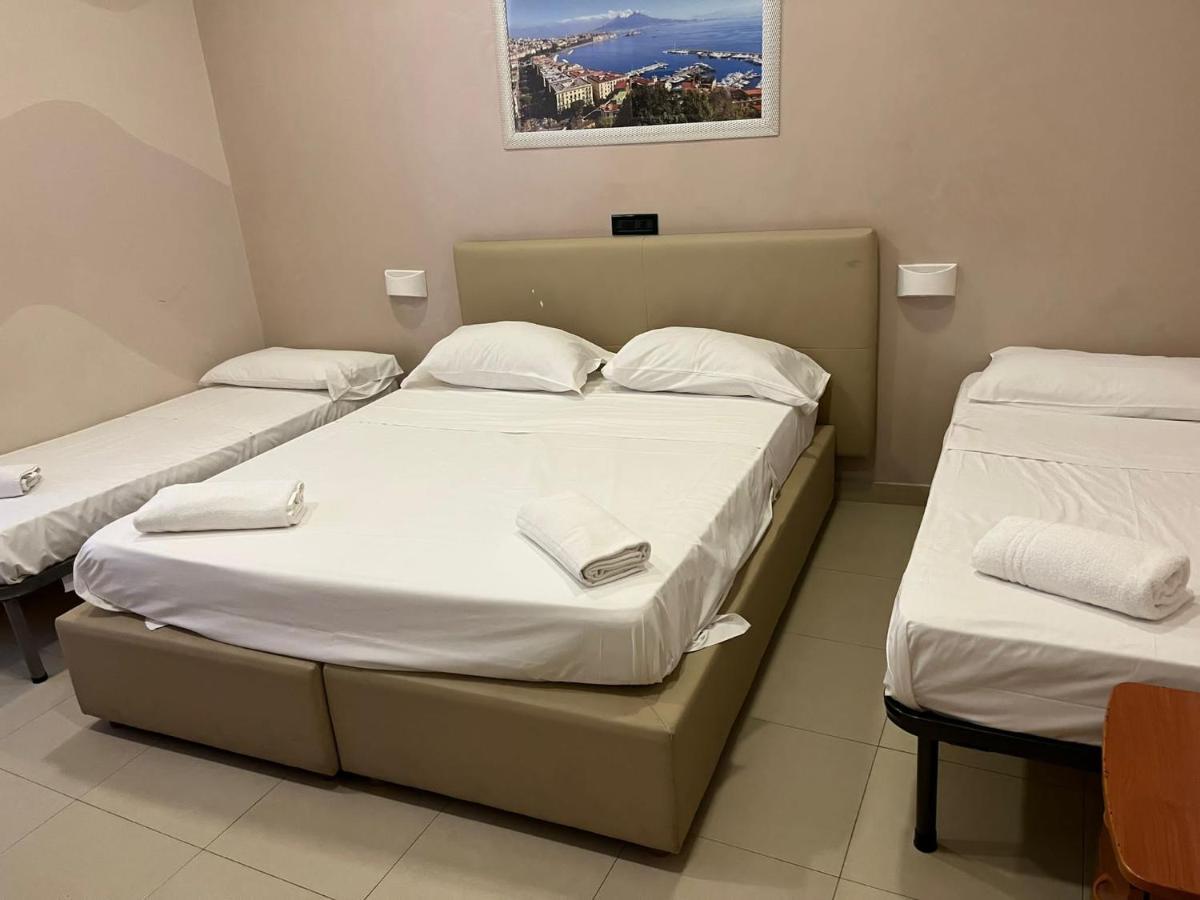 Hotel Porta A Porta Νάπολη Εξωτερικό φωτογραφία